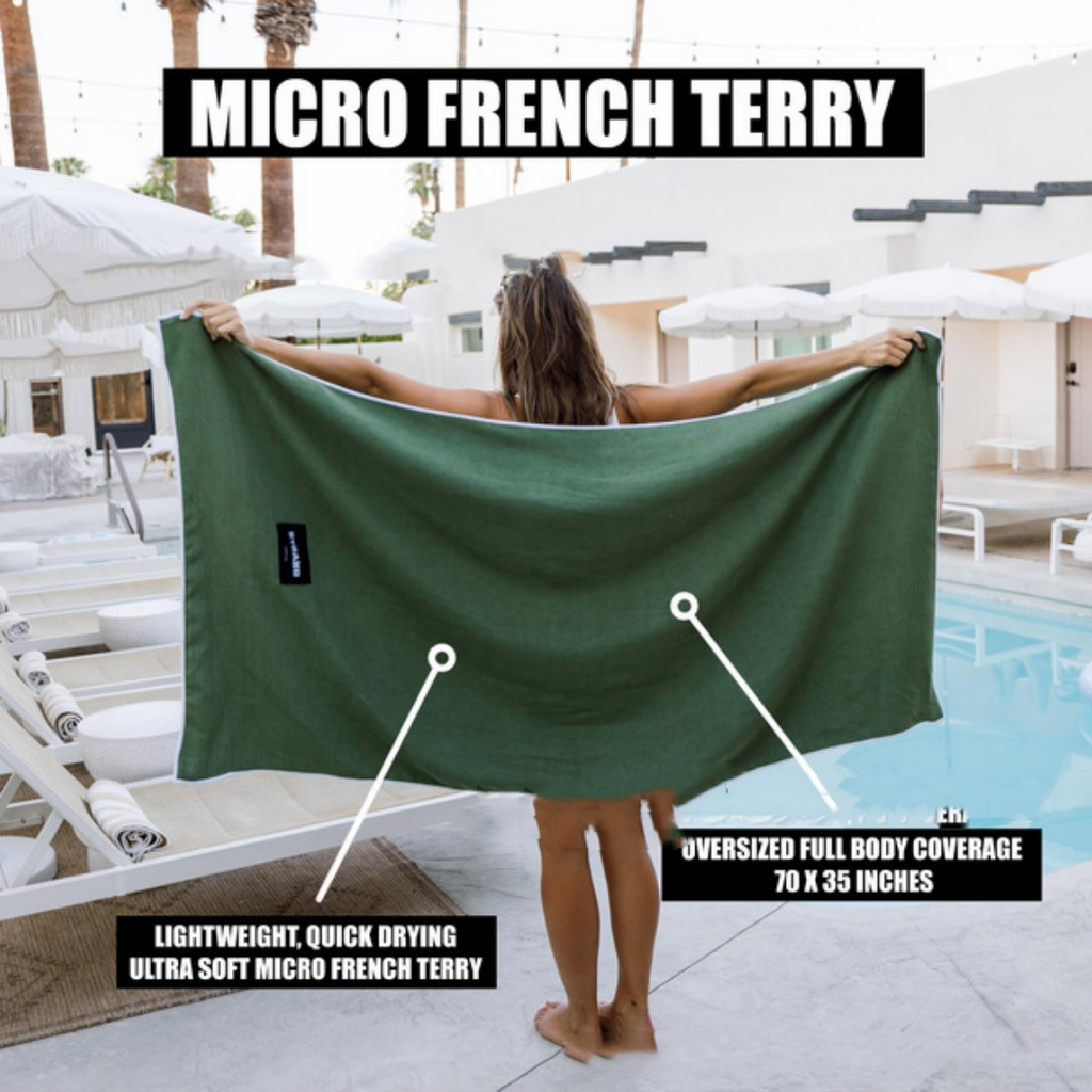 Outdoor Magnetic Bath Towel – Minimalist Solid Color